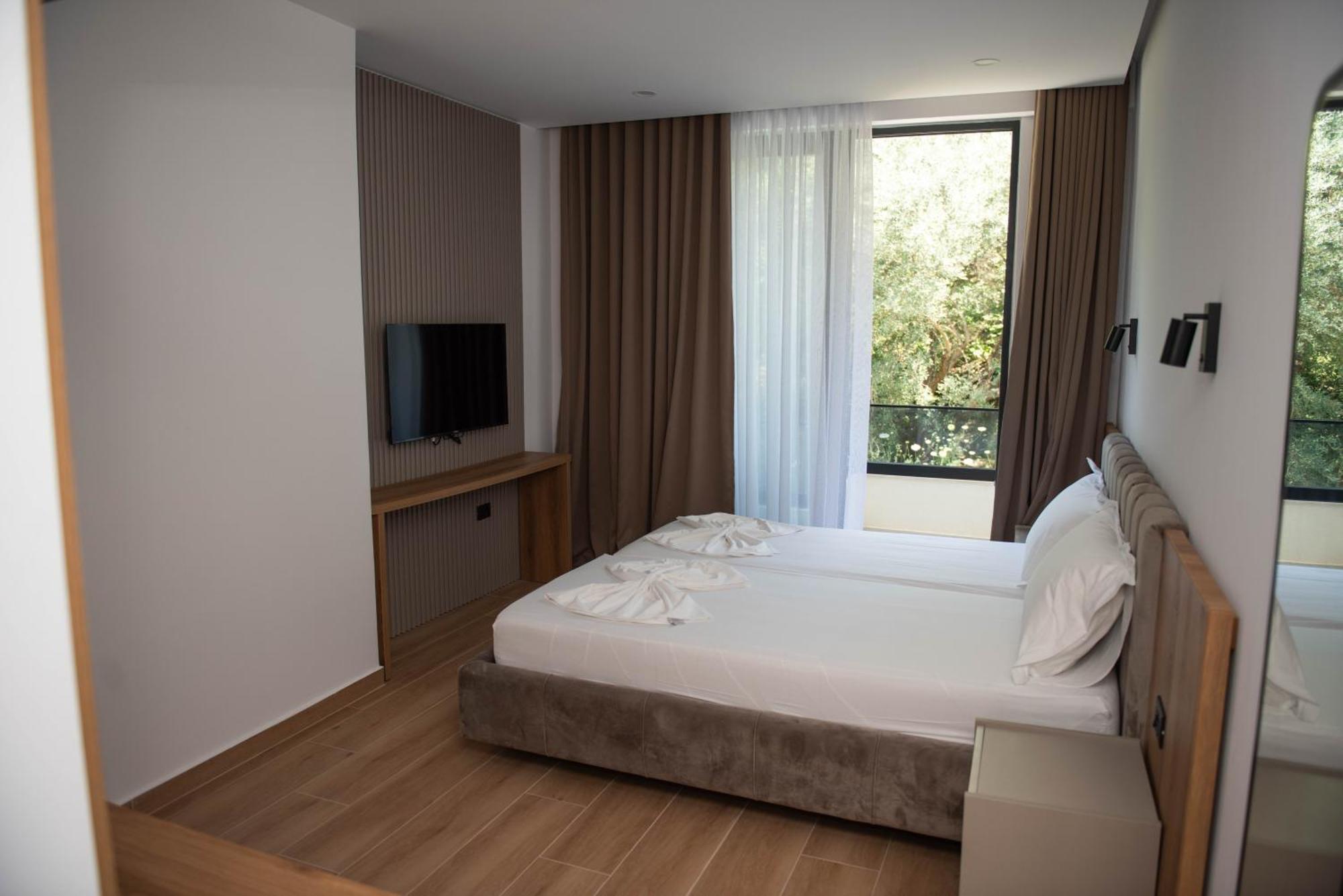 White Hill Radhime Hotel 3*